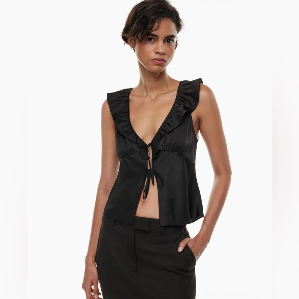Aritzia Wilfred Tonka Satin Blouse black